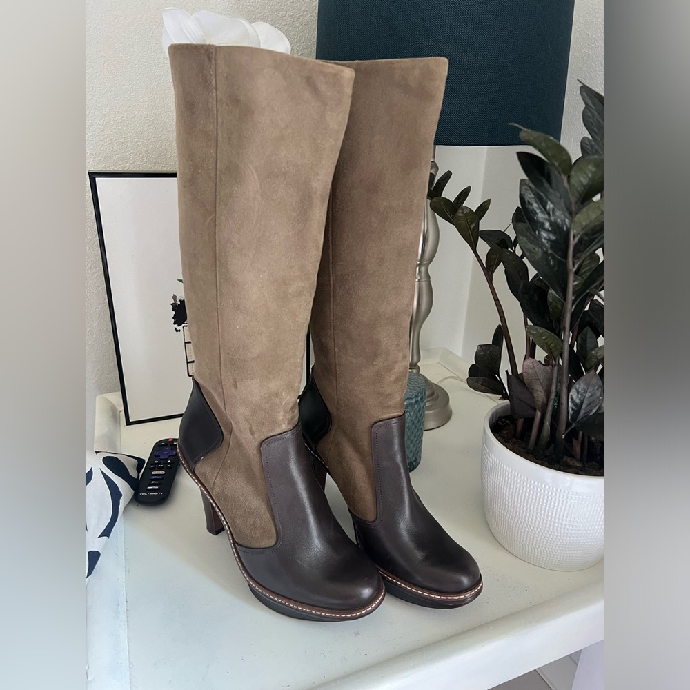 BCBG MAXAZRIA suede Women Boots worn maybe twice, very stylish.